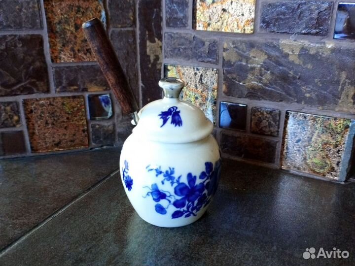 Винтаж. Коллекционная горчичница