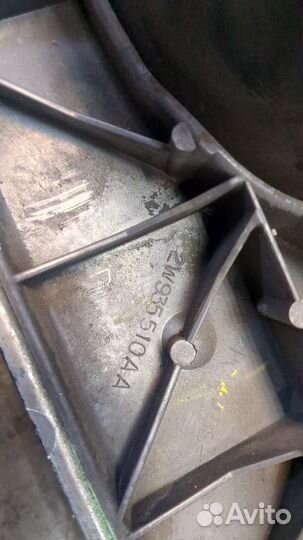 Решетка радиатора Jaguar XJ 2003–2008, 2004