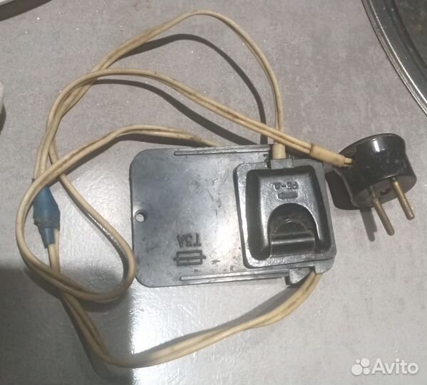 Сетевой шнур от телевизора