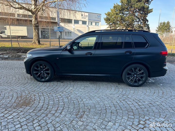 BMW X7 3.0 AT, 2022, 9 500 км