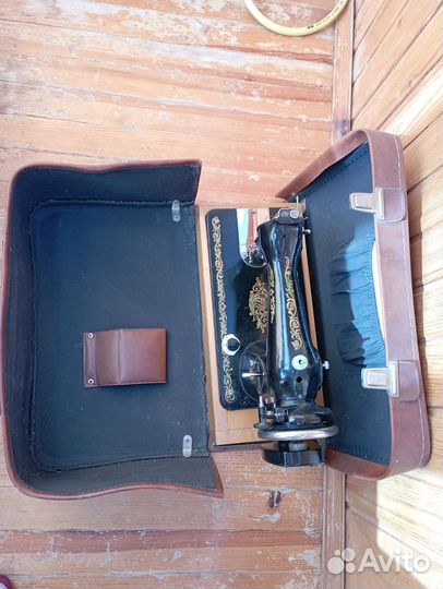 Швейная машинка подольск ручная