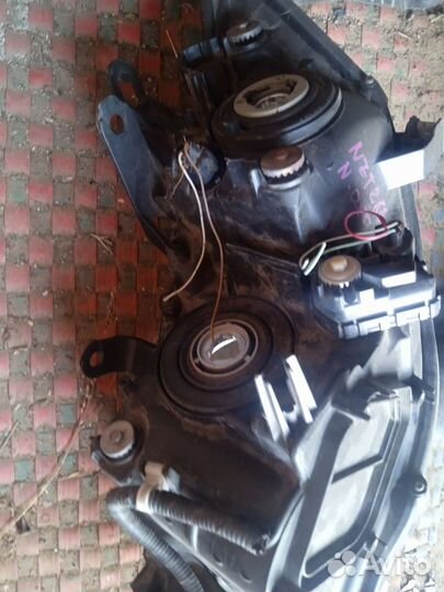 Продам фару