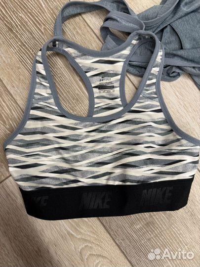 Спортивный топ nike