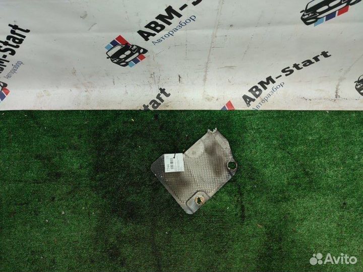 Тепловой экран Bmw 320I F30 N20B20B 2012