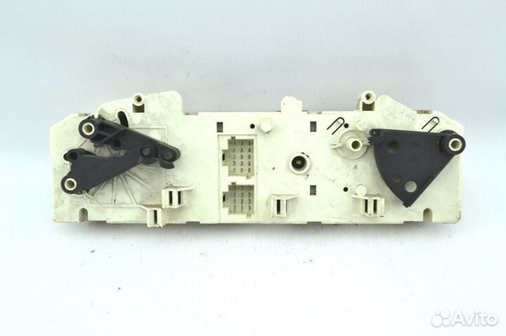 Панель переключателей отопителя кабины MAN TGA 18