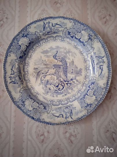 Старинная тарелка