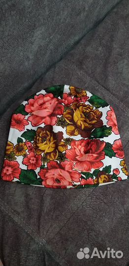 Шапка женская или на девочку подростка