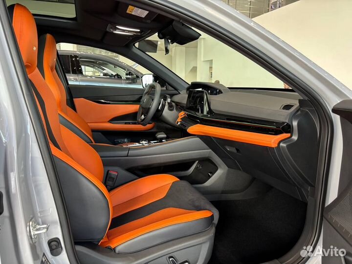 Changan UNI-V 1.5 AMT, 2024