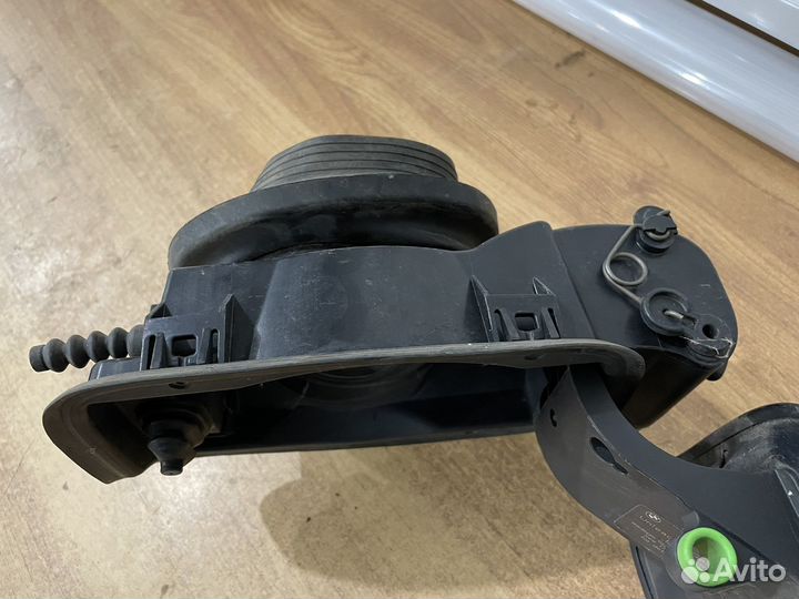 Лючок бензобака BMW X5(E70) Оригинал 7 546 830