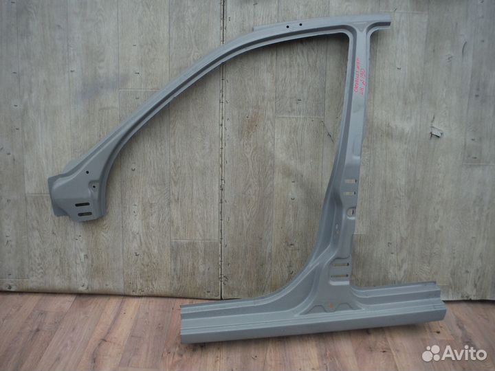 Боковина стойка кузова левая №190 chevrolet Niva