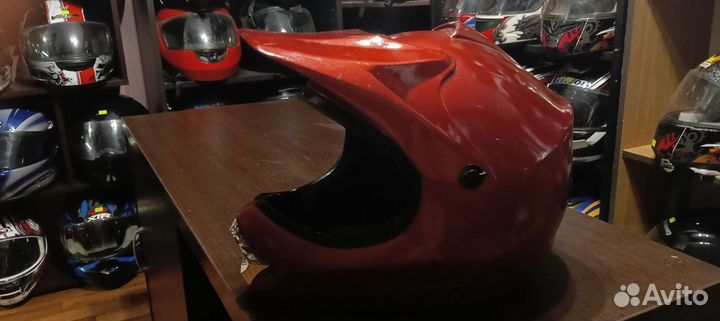 Кроссовый шлем