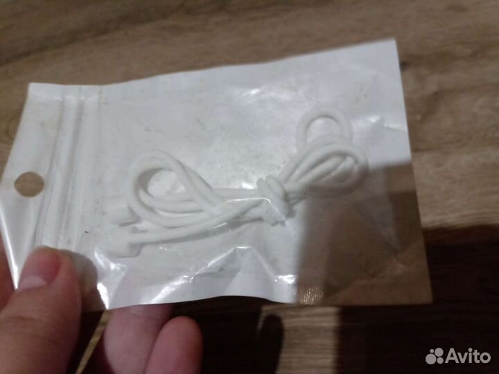 Антипотеряшки для беспроводных наушников