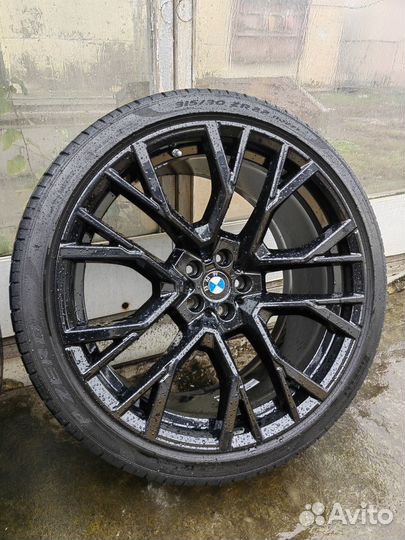 Колеса BMW дизайн Star Spoke 809M Performance R21