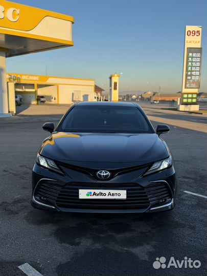 Toyota Camry 2.5 AT, 2023, 30 000 км