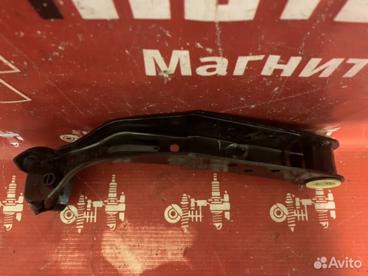 Volkswagen Polo Педаль тормоза