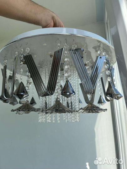 Люстра светодиодная с пультом новая