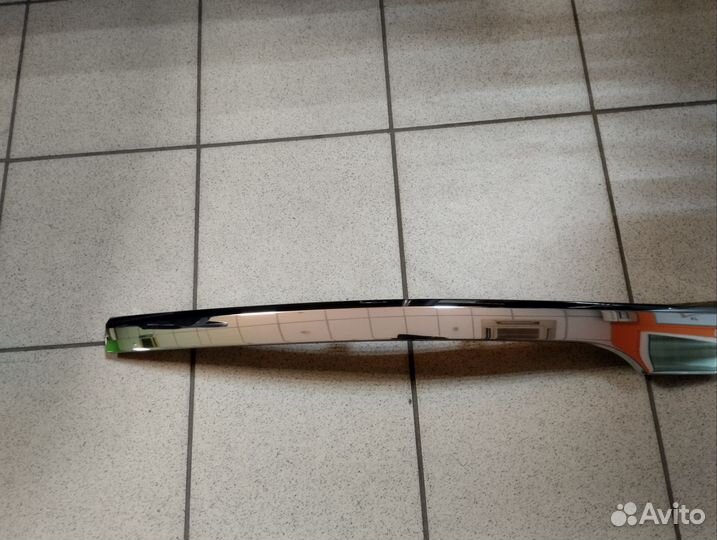 Молдинг зад бампера пр VW Touareg 7P6853842