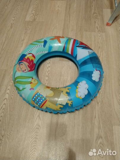 Надувной круг