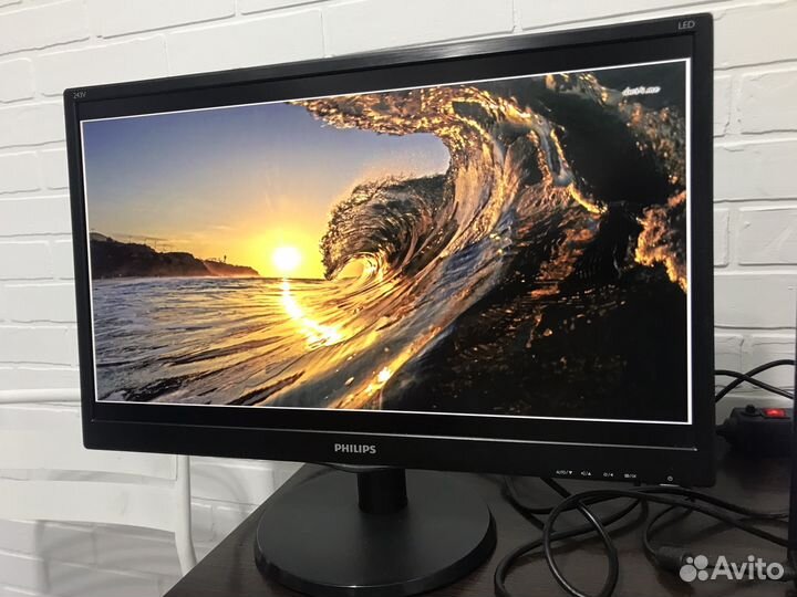 Монитор Philips 24