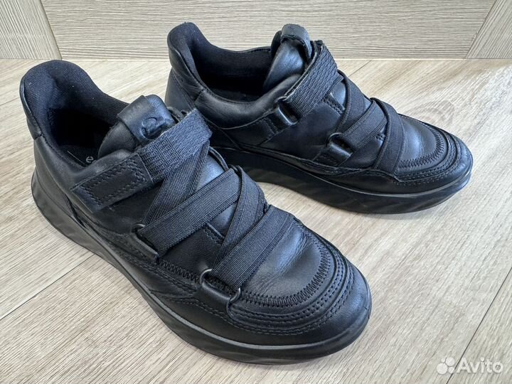 Кроссовки Ecco