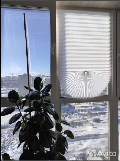 Штора на окно плиссе