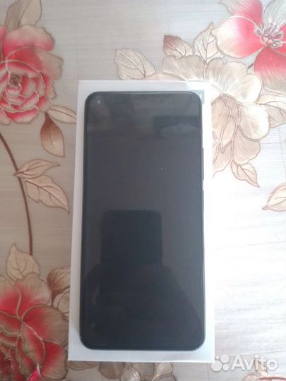 Телефон Xiaomi mi 11 lite