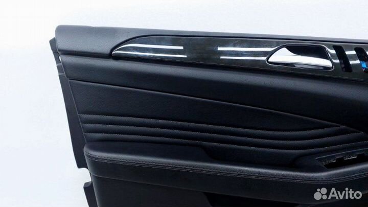 Б/У Обшивка двери Состояние хорошее, оригинал