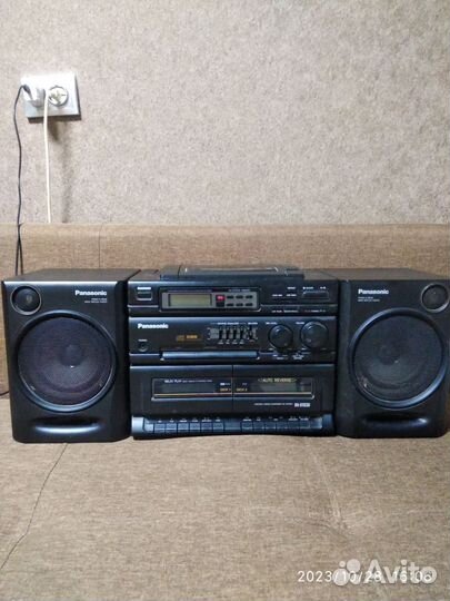 Продам магнитолу