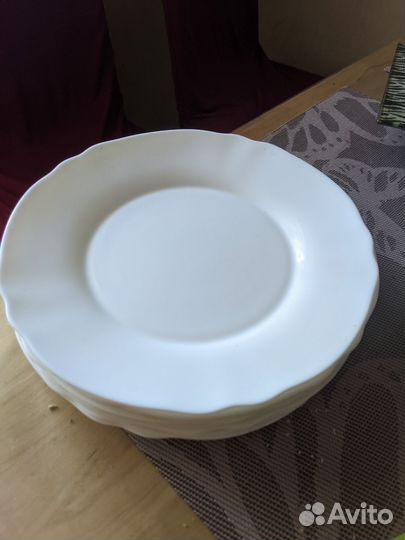 Тарелки 24 см luminarc