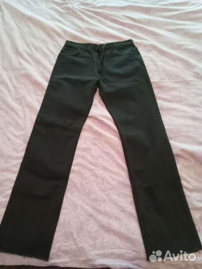 Джинсы Levis, серые