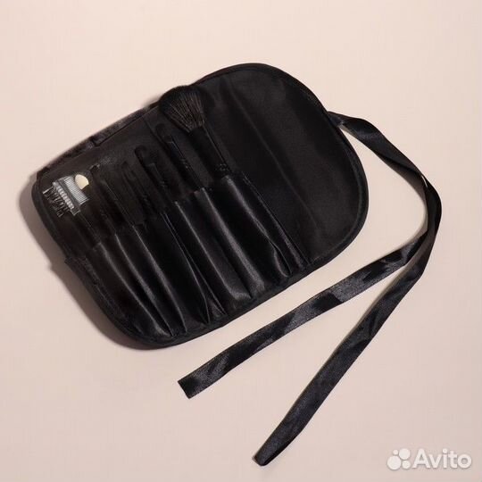 Кисти для макияжа