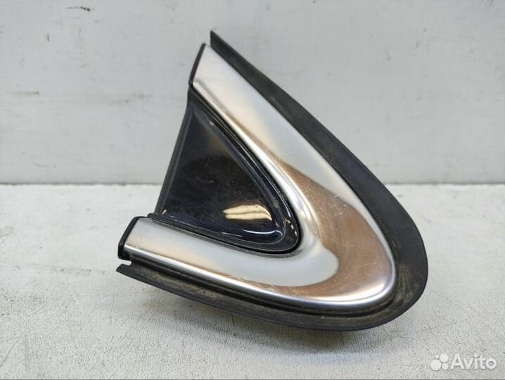 Накладка двери передняя правая Lexus Rx 4