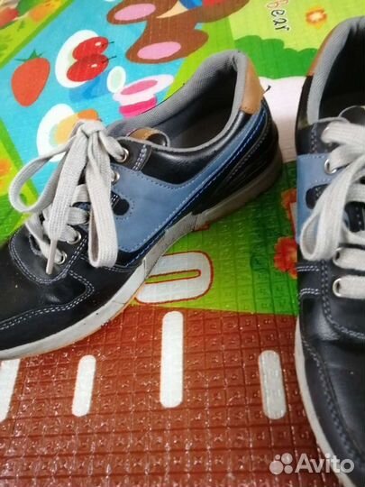 Кроссовки 35 размер