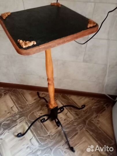 Подставка для цветов напольная