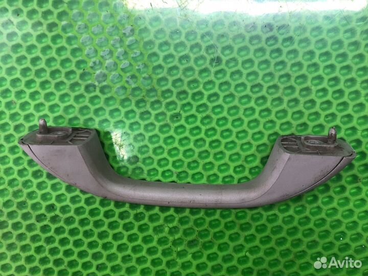 Ручка потолка Renault логан 8200741954