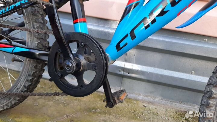 Велосипед. колеса 20 дюймов, 6 скоростей