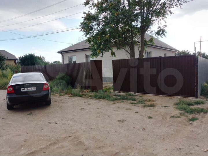 Дом 101 м² на участке 5 сот.