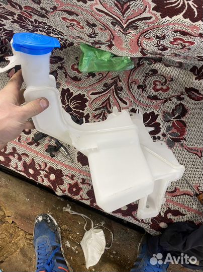 Бочек омывателя для Passat b6