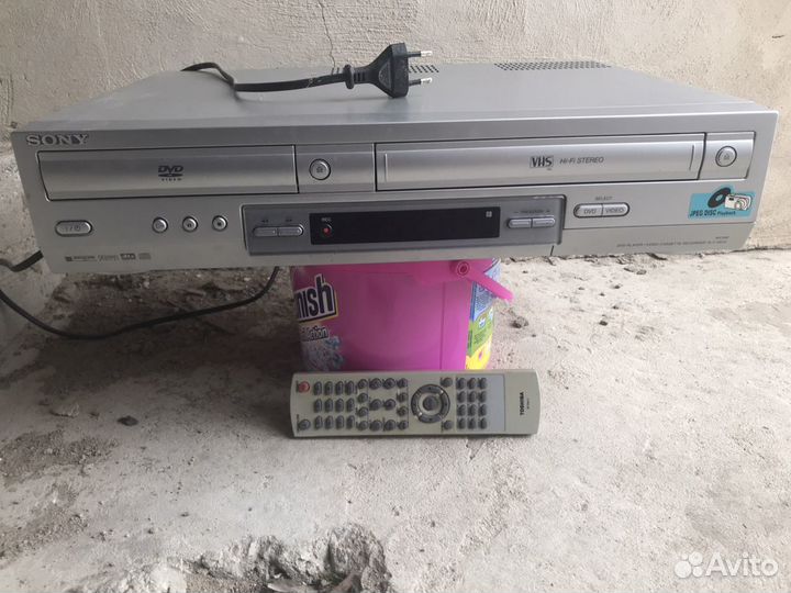DVD + VHS плеер