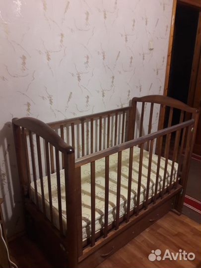 Кроватка детская