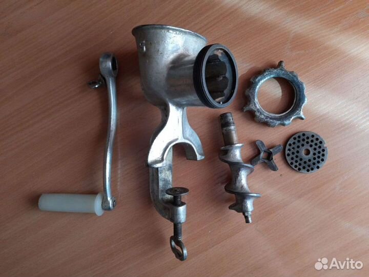 Мясорубка ручная