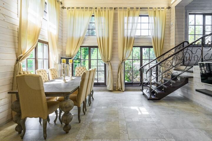 Коттедж 180 м² на участке 50 сот.