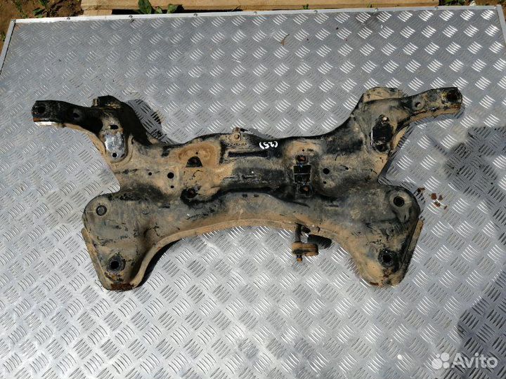 Подрамник передний Хендай Солярис