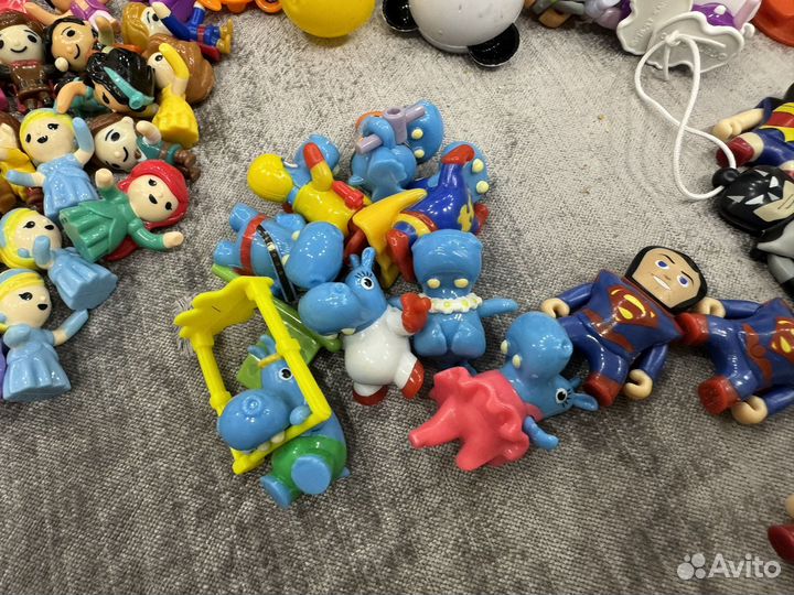 Киндер сюрпризы принцессы Диснея, бегемоты и др