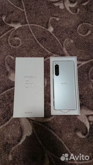 Sony 5 iv 8/256 Dual
