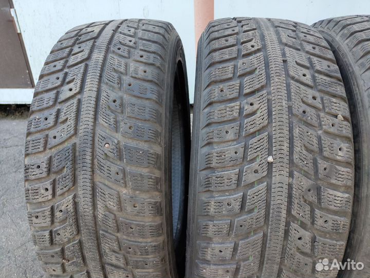 Kumho I'Zen KW22 215/55 R17 98T