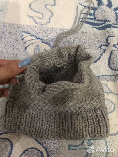 Шапка тонкой вязки