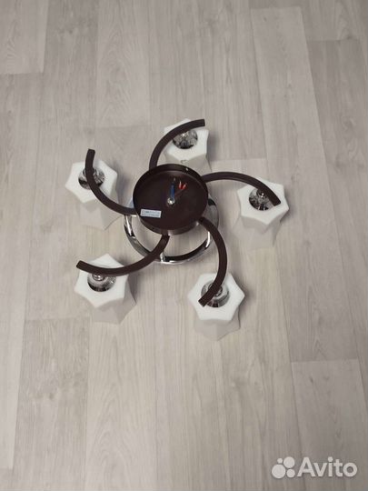 Люстра потолочная