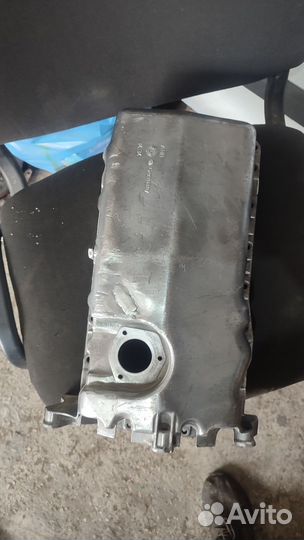 Масляный поддон Шкода Октавия