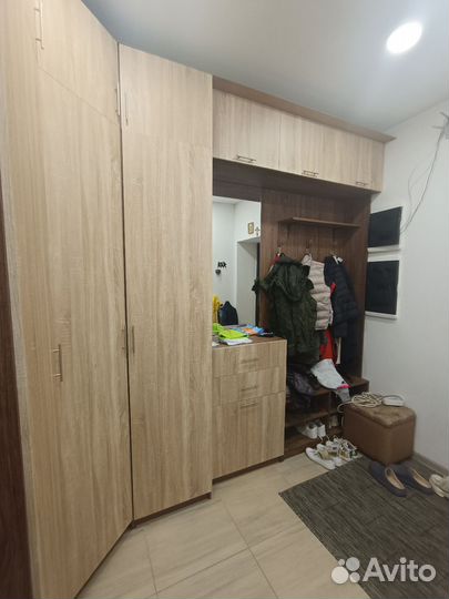 Прихожая угловая бу